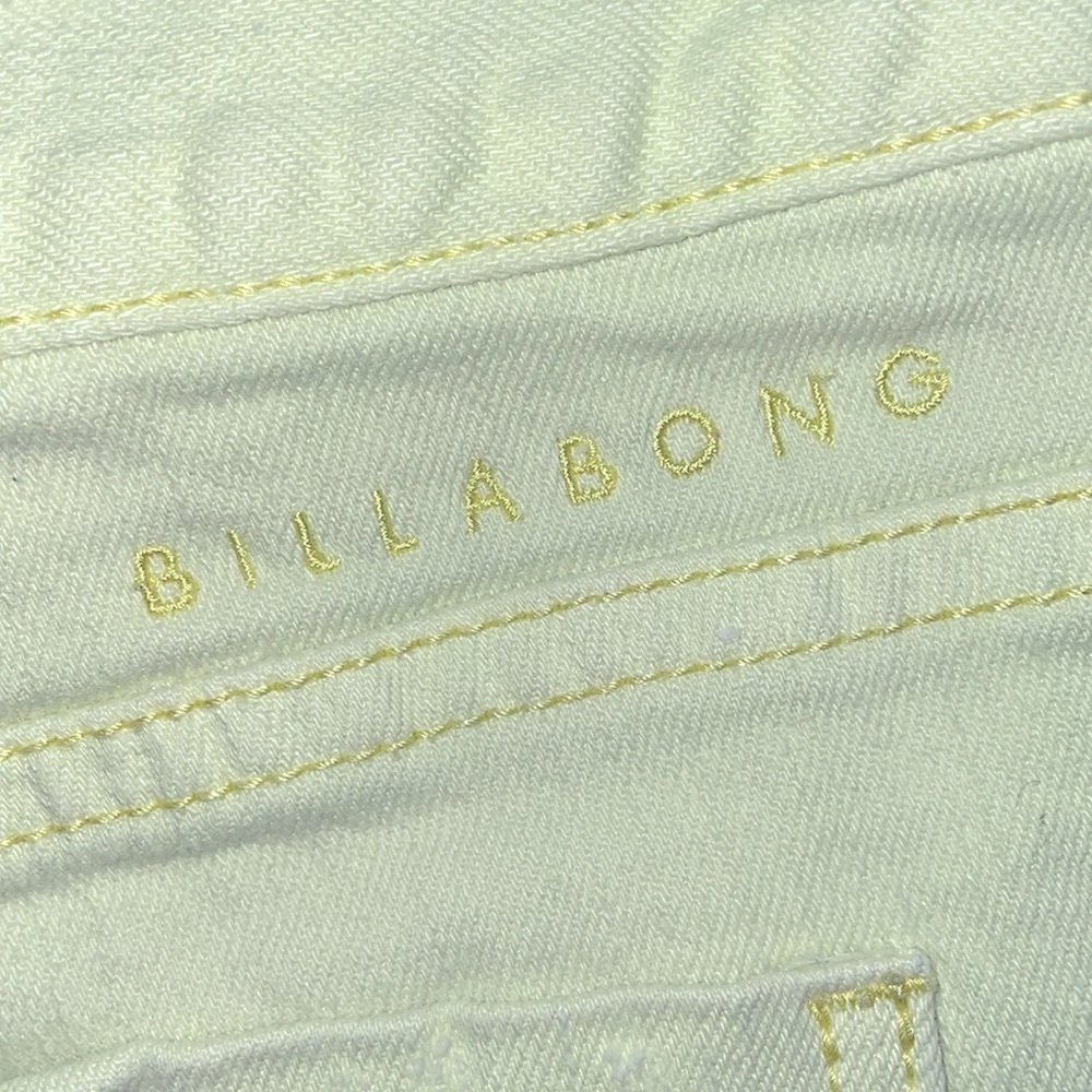Billabong Laneway denim shorts size 3 - Picture 3 of 9